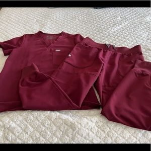 Figs Nepal jogger scrubs in burgundy! Petite small. Gently used